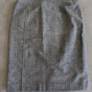 Wool skirt